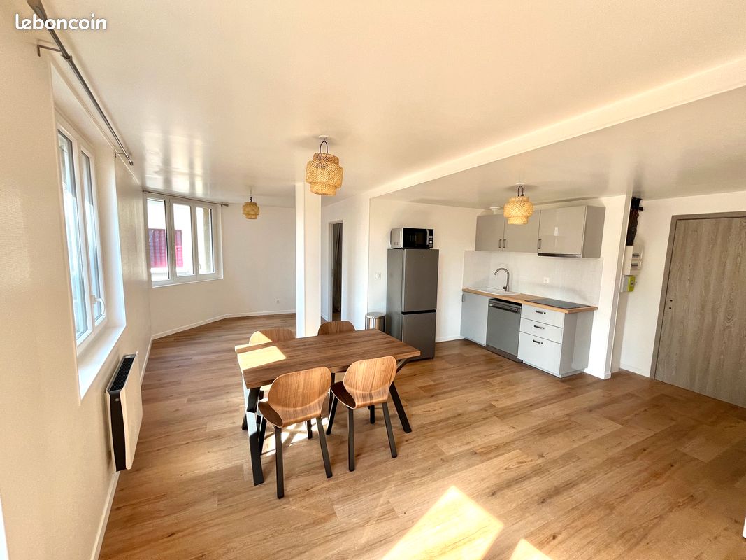 Appartement 2 pièces 43 m² · à Châteauroux · 43 m² · 670 €
