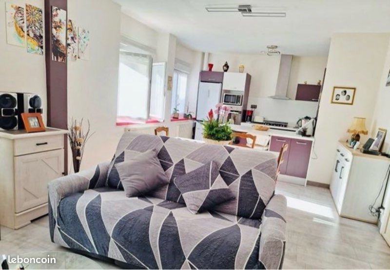 Appartement 2 pièces 60 m² · à Gray · 60 m² · 73 000 €