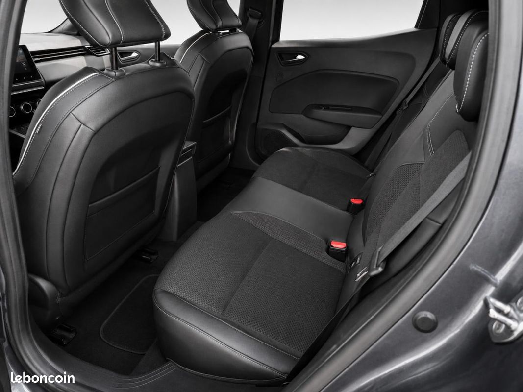 RENAULT CLIO 1.0 Tce - 100 V BERLINE Intens PHASE 1 (image 12)