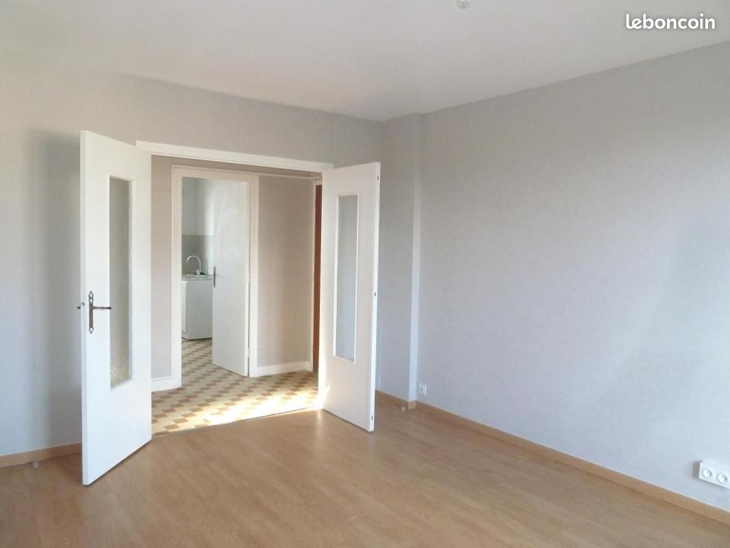 Appartement 4 pièces 67 m² · à Romans-sur-Isère · 67 m² · 445 €/mois