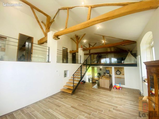 Grange 7 pièces 256 m²
