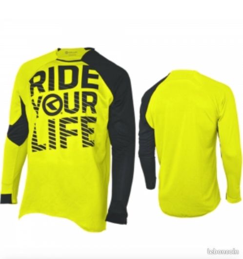 Lot de Maillots VTT (image 3)