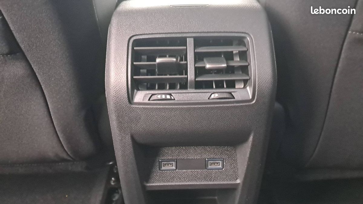 Peugeot 308 SW (3) Hybrid 145 e-DCS6 ALLURE (image 14)