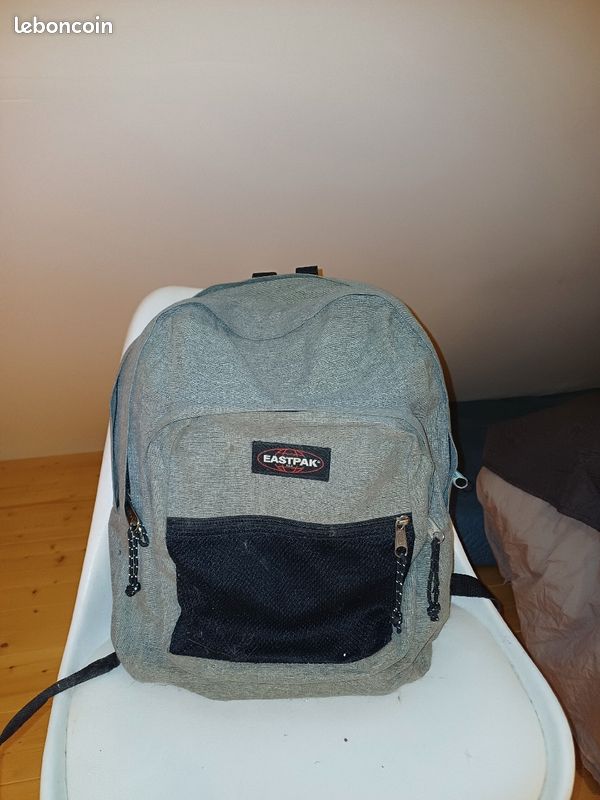 Eastpak Pinnacle Eastpak Manor Marque Eastpak Eastpak Garantie A