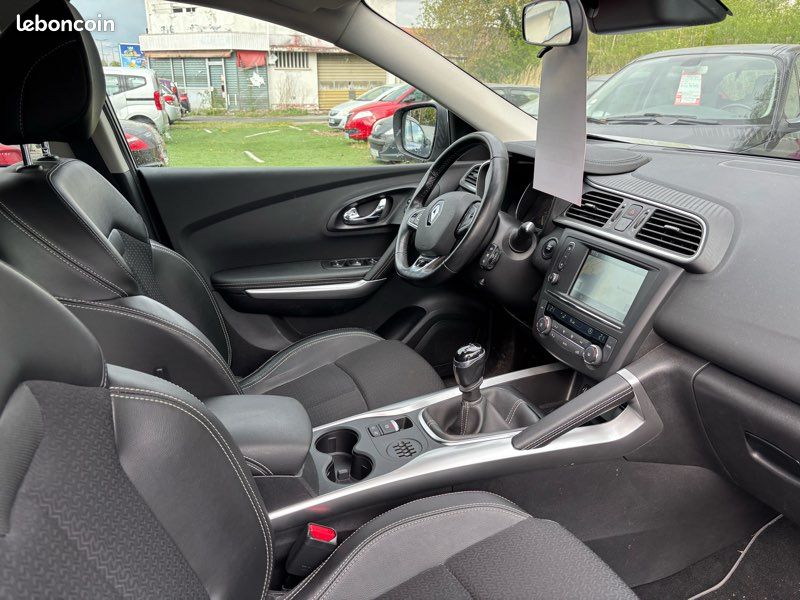 Renault kadjar garantie 1 an tres faible kilométrage " (image 5)