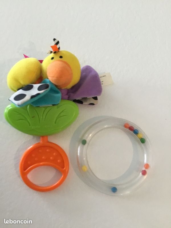Lot jouets d’éveil bébé/ hochet/ doudou (image 6)
