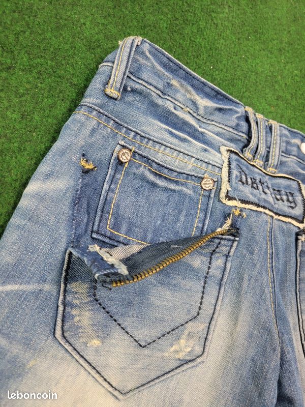 Jean Vintage Y2K Rare Crown Holder Taille 38 - Bleu, Brodé Et Décoré, Coupe Large - Occasion Très Bon état