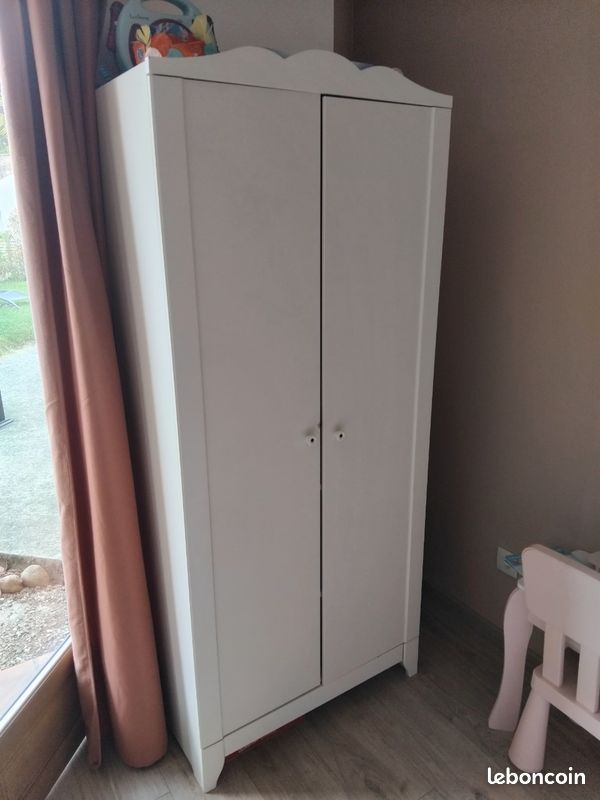 Armoire Ikea (image 1)