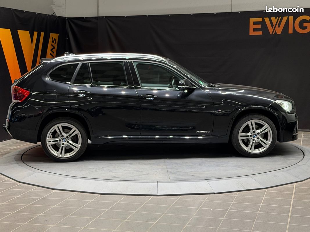 BMW X1 20D 184ch M Sport X Drive - SUIVI COMPLET - APPLE CARPLAY - SIÈGE ALCANTARA CHAUFFANTS - ATTELAGE (image 5)