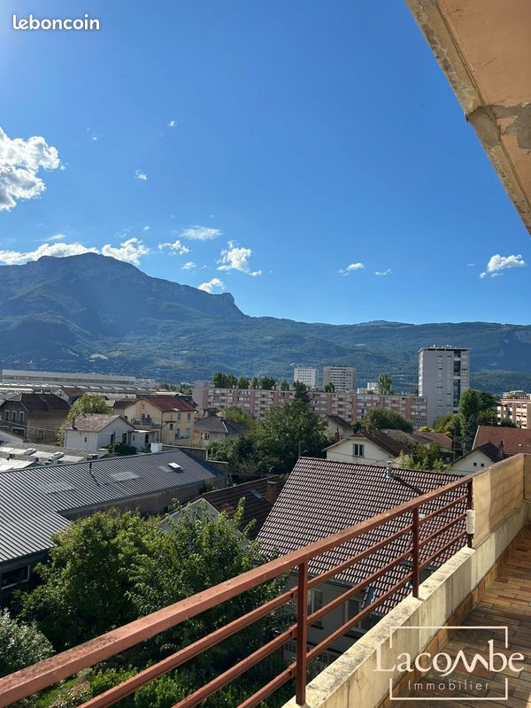 Appartement 4 pièces 101 m² · à Grenoble · 101 m² · 1 000 €/mois
