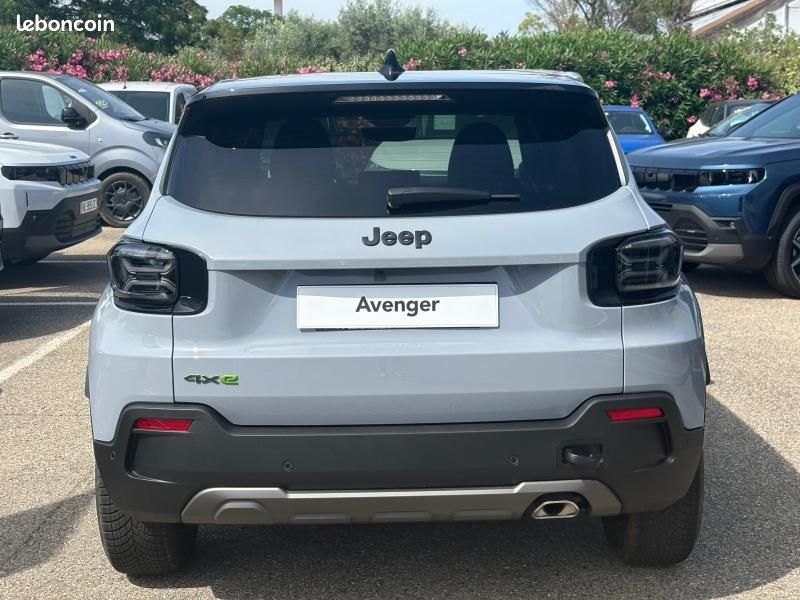 Jeep Avenger 1.2 Turbo T3 145ch MHEV The North Face BVR6 4xe (image 4)