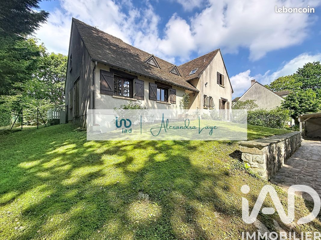Maison 9 pièces 206 m² · à Samois-sur-Seine · 206 m² · 678 000 €