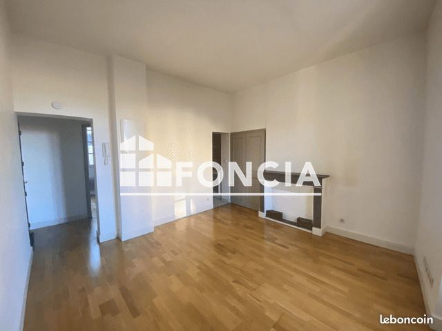Appartement 2 pièces 35 m² · à Uzès · 35 m² · 518 €