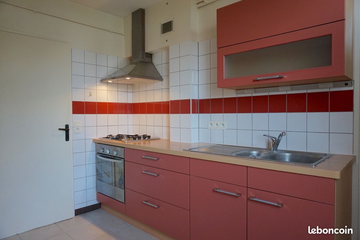 Appartement 3 pièces 70 m² · à Châteauroux · 70 m² · 630 €
