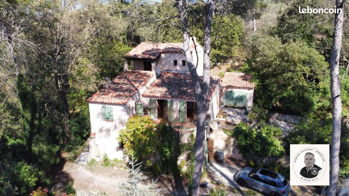Maison 6 pièces 142 m² · à Le Thoronet · 142 m² · 343 000 €