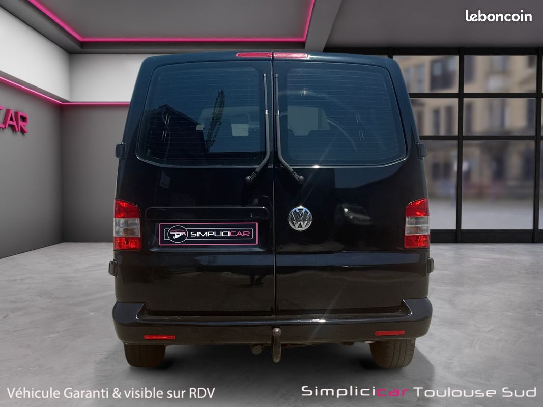 VOLKSWAGEN TRANSPORTER T5 102Ch 6 Places Climatisation Radio Garantie 12 mois (image 7)