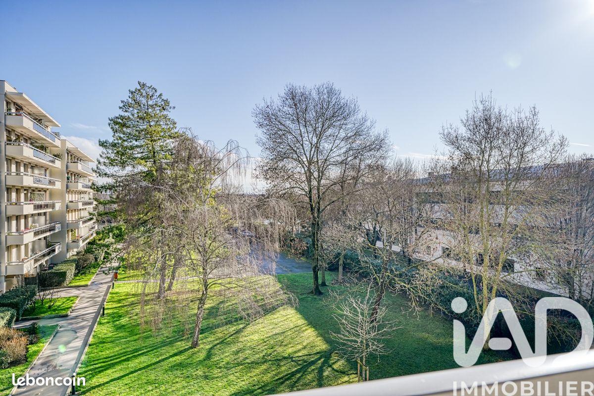 Appartement 5 pièces 111 m² · au Pecq · 111 m² · 570 000 €