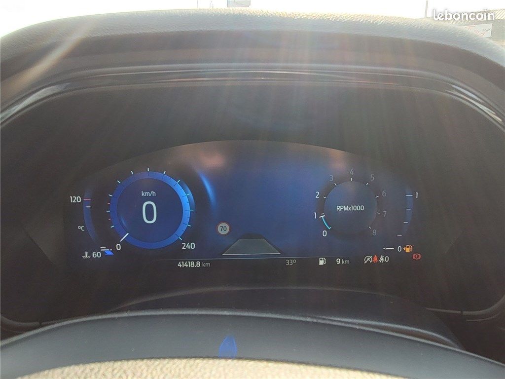 Ford Focus IV 1.0 ECOBOOST 155 S&S MHEV ST-Line X (image 15)