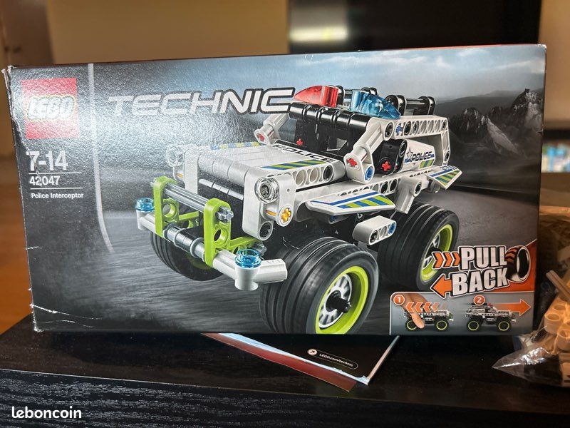 Lego Technic Police Interceptor 42047 Jeux Jouets