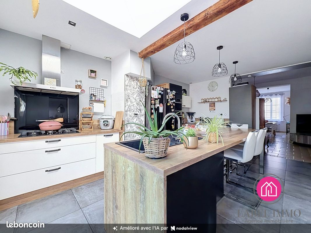 Maison 6 pièces 138 m² · à Raismes · 138 m² · 193 000 €