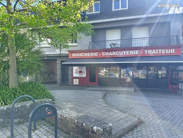 Immeuble 373 m² PLOUHINEC