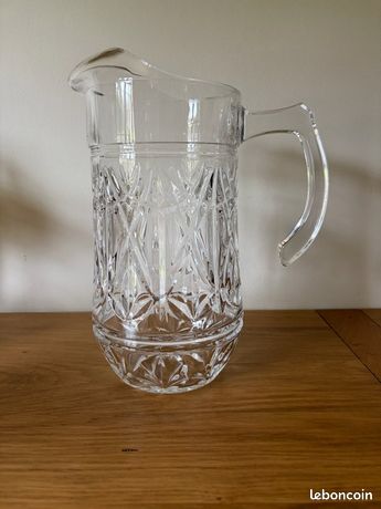Grand Pichet Carafe En Cristal Gravé, 1 Litre, Fabrication 1960-1970, Transparent Brillant