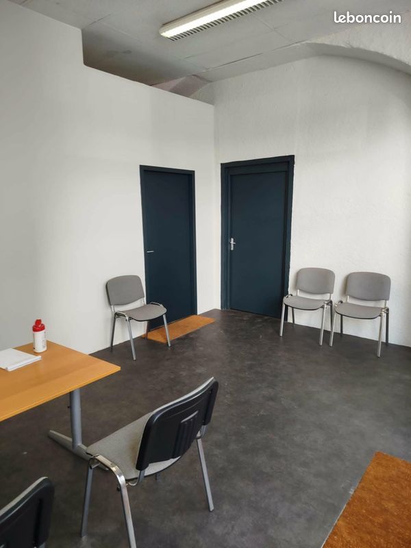 Local commercial 3 pièces 110 m² · à Tarbes · 110 m² · 610 €/mois