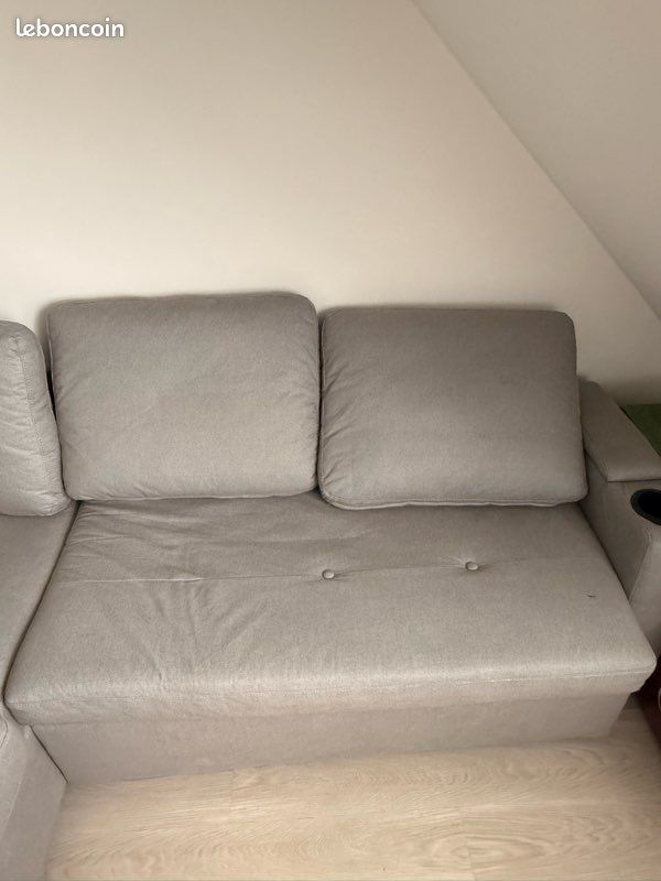 Canapé d'angle convertible gris – Très bon état – Avec coffre et porte-gobelets (image 3)