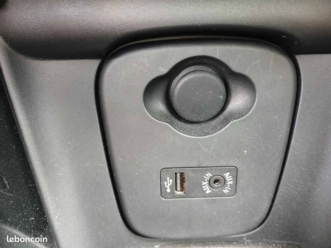 Mini (4) Cooper SD 170 ch (image 17)