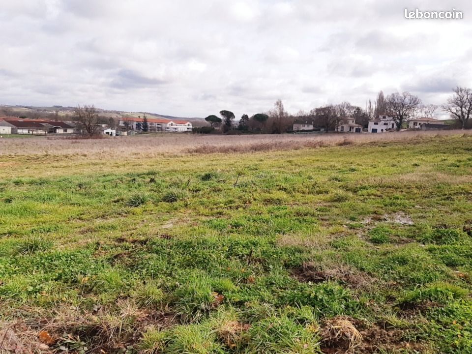 Terrain 467 m² · à Gragnague · 119 000 €