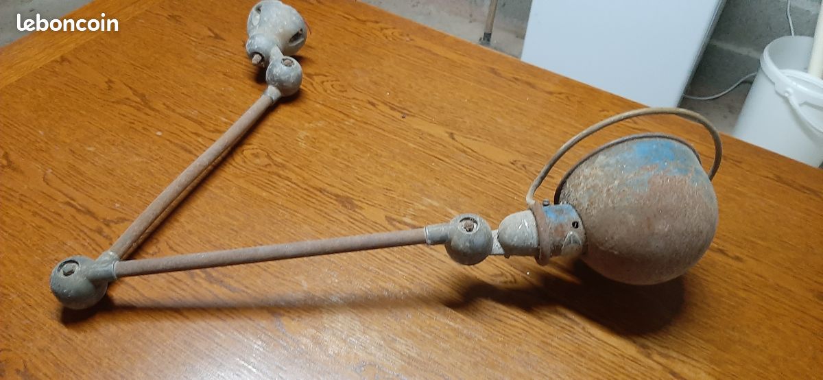 Lampe d atelier (image 1)