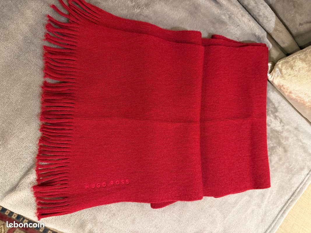 Foulard Garçon Hugo Boss - Occasion - Accessoire Mode Enfant