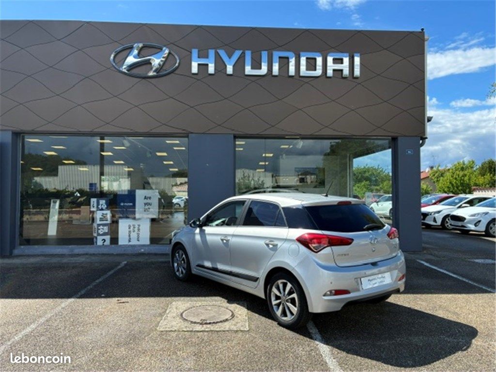 Hyundai i20 II 1.1 CRDI 75 Edition #Mondial (image 3)