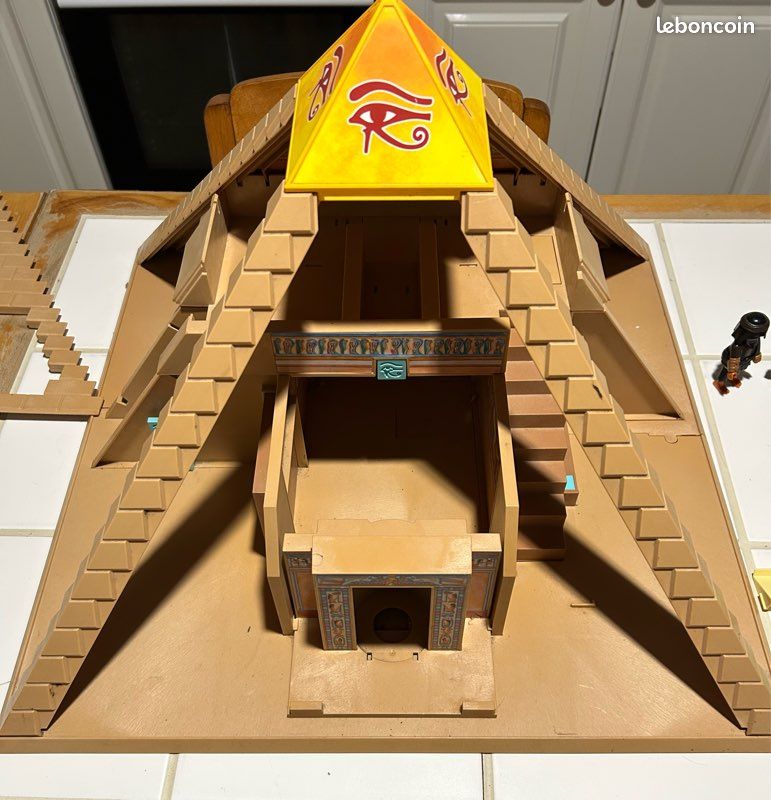 Playmobil 4240 – La Grande Pyramide – Pièces Et Figurines égyptiennes