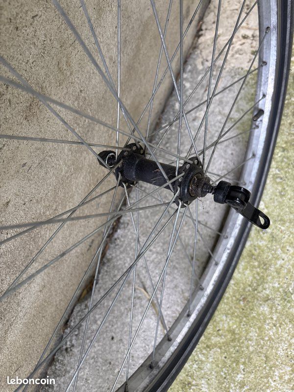 2 roues de vélo 26 pouces avec pneus (image 6)