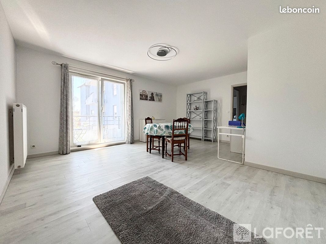 Appartement 2 pièces 64 m² · à Benfeld · 64 m² · 700 €