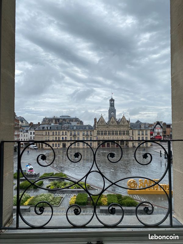 Appartement 1 pièce(s) 39 m²à louer Saint-quentin