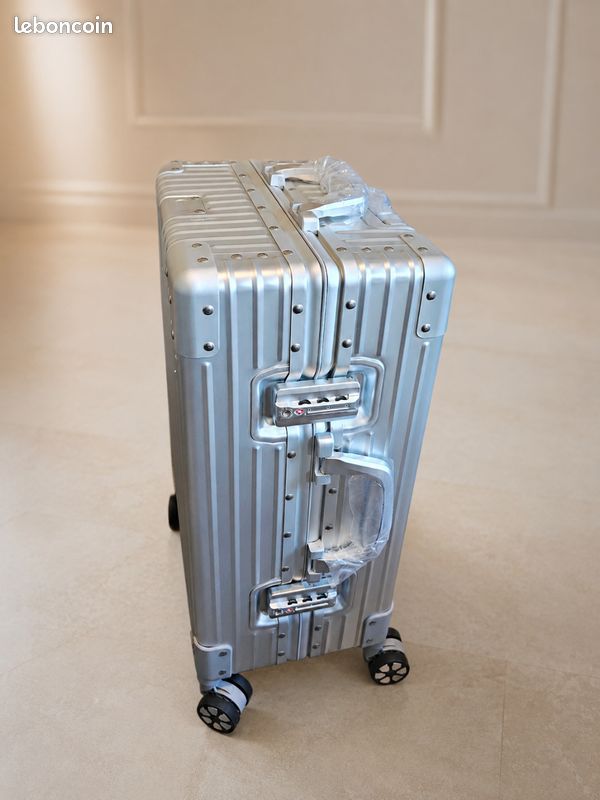 Valise entièrement en Alluminium Neuf (image 2)