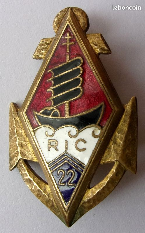 PETIT pin s a vis broche insigne anc combattant INDOCHINE AFN TOE armee