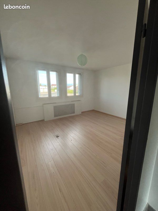 Appartement 3 pièces 65 m² · à Luxeuil-les-Bains · 65 m² · 660 €/mois