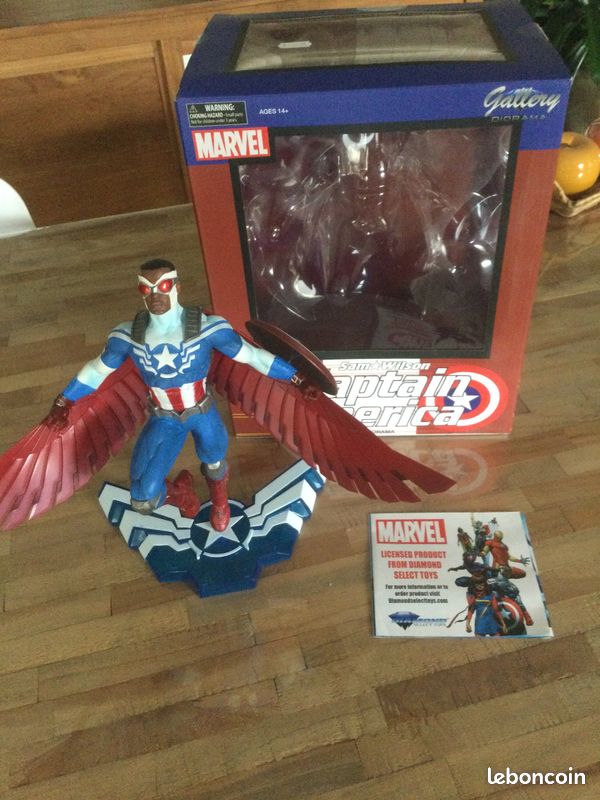 Figurine Marvel Marvel Select Avengers Captain America Diamond Select