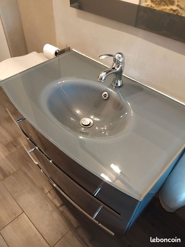 Meuble salle de bain avec miroir (image 2)