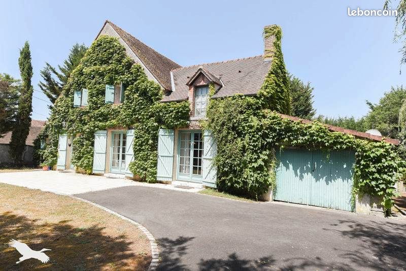 Maison 6 pièces 176 m² · à Sassay · 176 m² · 210 400 €