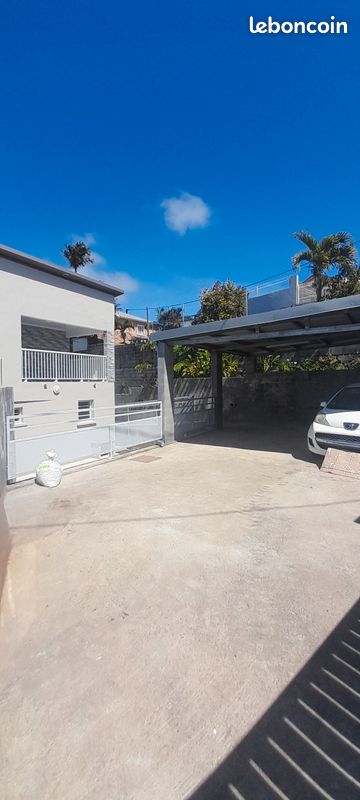 Maison 5 pièces 100 m² · à Sainte-Suzanne · 100 m² · 1 300 €/mois