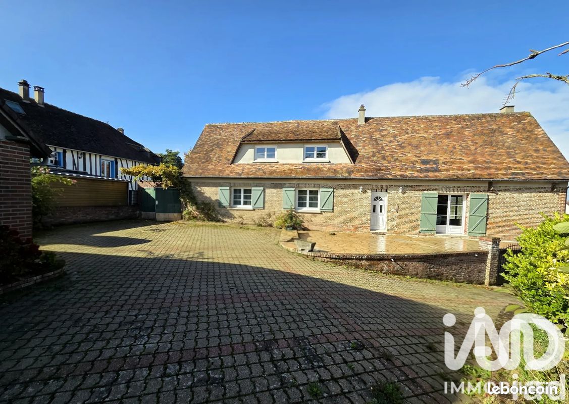 Maison 5 pièces 159 m² · à Le Mont-Saint-Adrien · 159 m² · 279 000 €