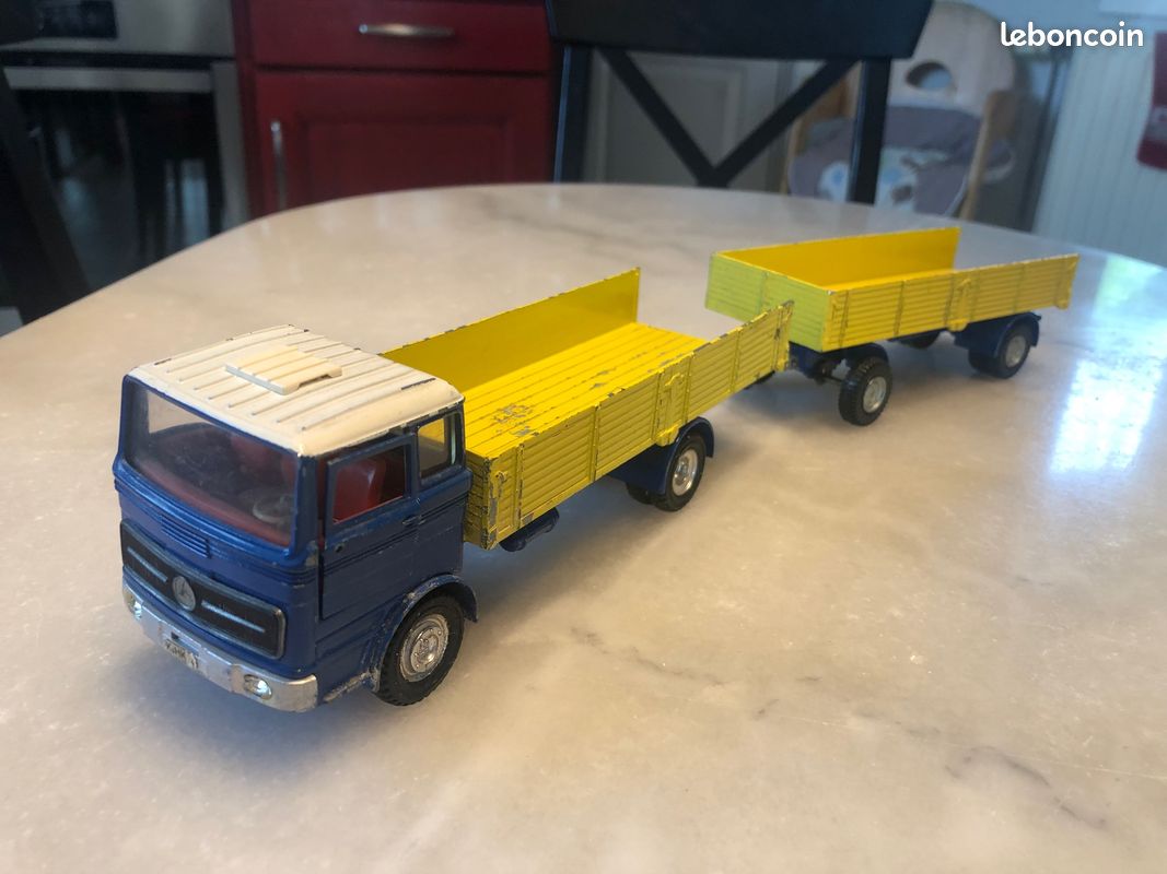 KELLERMAN CKO DE Mercedes Benz LP 2024 plateau remorque baché tole friction 1/32 EUR 95,00 - FR