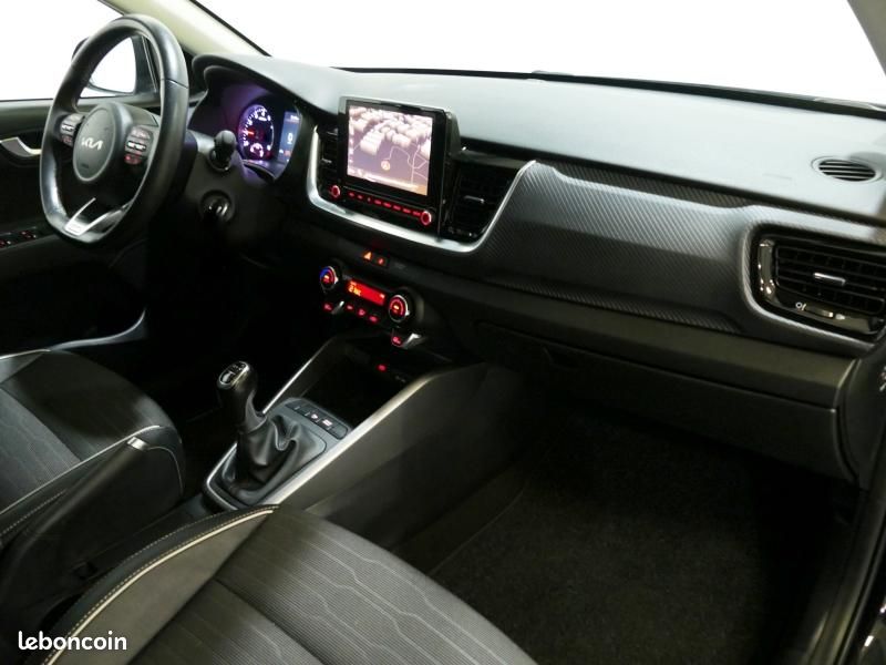Kia Stonic 1.0 T-GDi 120ch MHEV GT Line (image 9)
