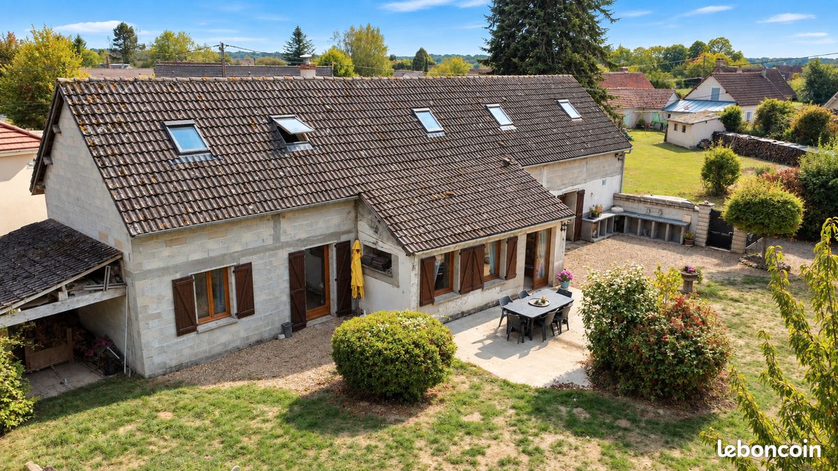 Maison 6 pièces 152 m² · à Champrond-en-Gâtine · 152 m² · 185 500 €