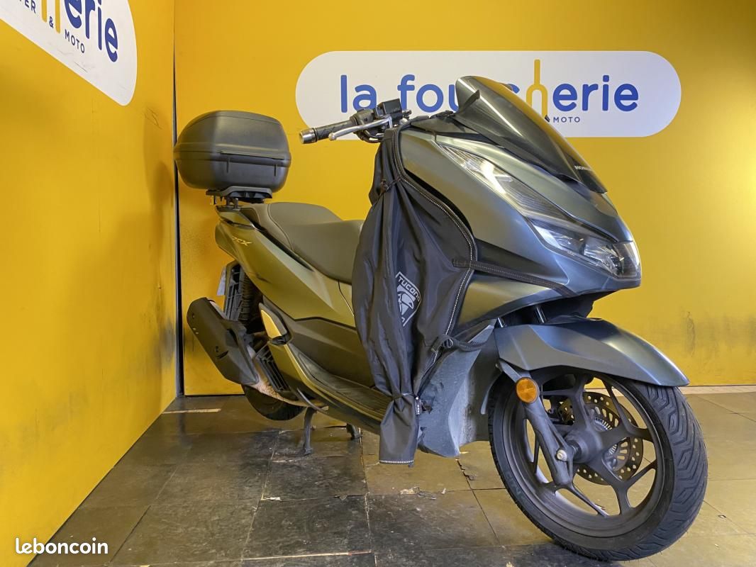 Honda PCX 125 (image 3)