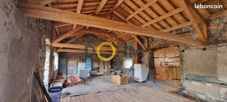 Maison 2 pièces 200 m²